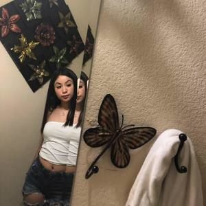 Meet your Posher, Aeleen